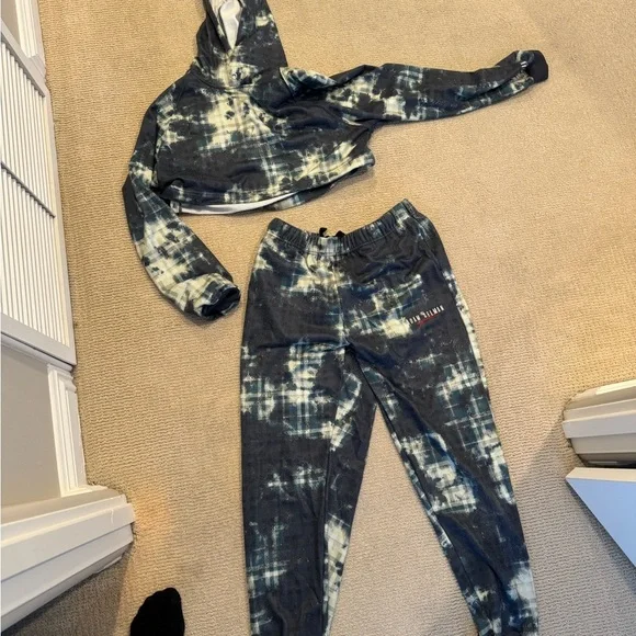 Adam Selman Sport Sweatsuit - Picture 4 of 10